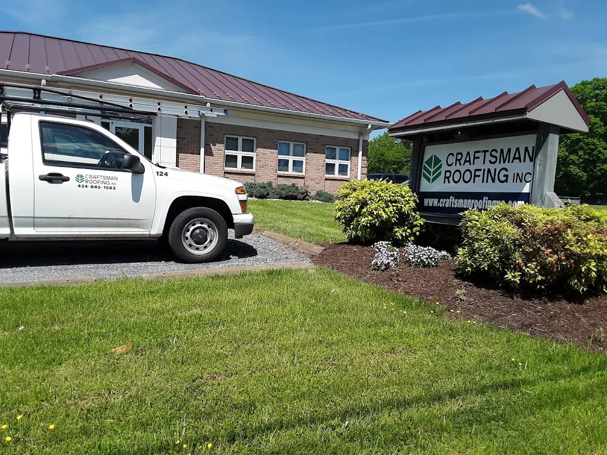 Quality Ice Dam Removal by experienced craftsmen in Hoerr